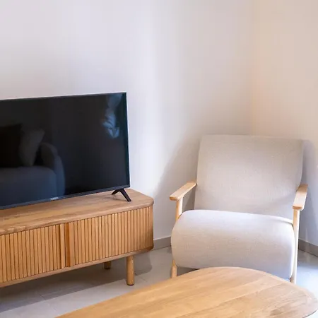 T3 Neuve Centre-ville 6 Couchages * 尼斯