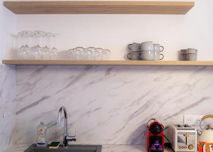 T3 Neuve Centre-ville 6 Couchages Апартаменты *